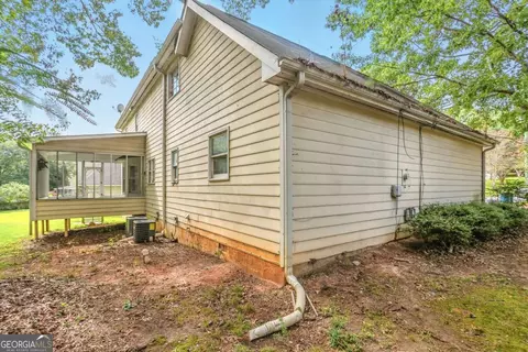 1144 Lakeview Rd, Grayson, GA 30017 photo 38