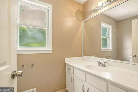 1144 Lakeview Rd, Grayson, GA 30017 photo 19