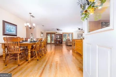 3080 Wallace Rd, Buford, GA 30519 photo 2
