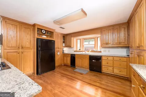 3080 Wallace Rd, Buford, GA 30519 photo 3