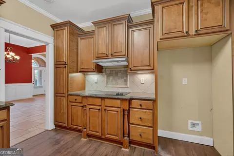 Kitchen - 101 Riverbluff Dr, Lagrange, GA 30240 photo 2 of 4
