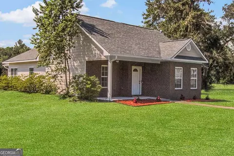 201 Ash Blvd, Hinesville, GA 31313