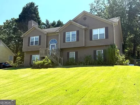 1755 Stoney Creek Cir, Buford, GA 30519