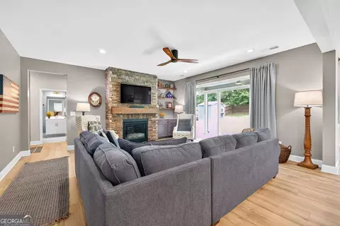 215 Dragonfly Way, Winder, GA 30680 photo 7