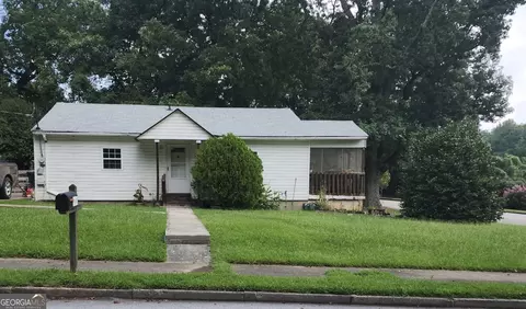 126 Clayton St, Fairburn, GA 30213