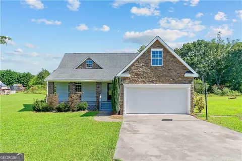 7 Herschel Mize Dr, Cave Spring, GA 30124
