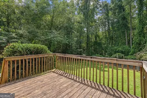 Exterior - 173 Bartlett Cir, Bowdon, GA 30108 photo 8 of 9