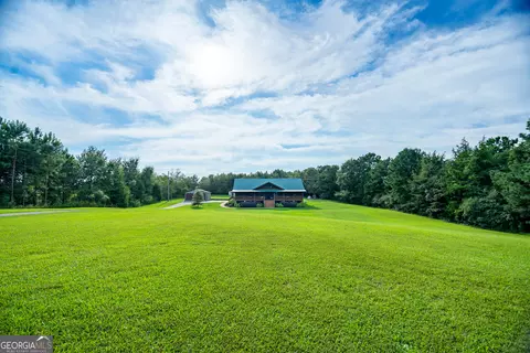 Exterior - 200 Burgess Rd, Lagrange, GA 30241 photo 9 of 11