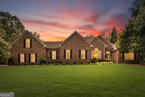 1020 Waterford Ct, Madison, GA 30650