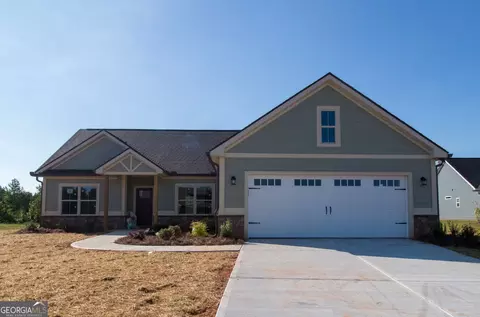 153 Hunts Ridge Dr, Cleveland, GA 30528