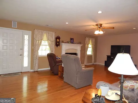 65 Fox Hound Dr, Byron, GA 31008 photo 4
