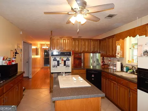 65 Fox Hound Dr, Byron, GA 31008 photo 9