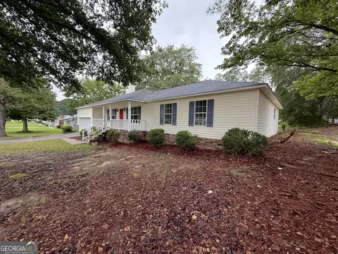 Exterior - 105 Mockingbird Dr, Dublin, GA 31021 photo 13 of 17