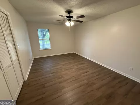 Bedroom - 105 Mockingbird Dr, Dublin, GA 31021 photo 1 of 3