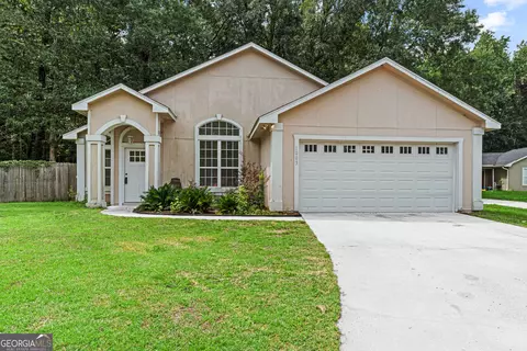 1003 Charles Gilman Jr Ave, Kingsland, GA 31548