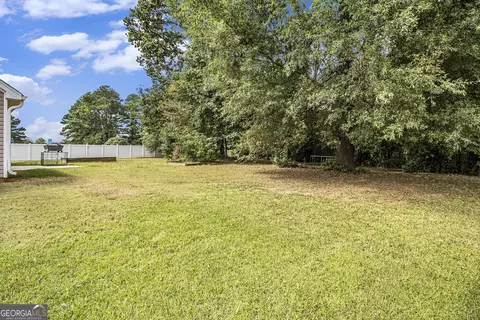 260 Sandstone Dr, Hampton, GA 30228 photo 7