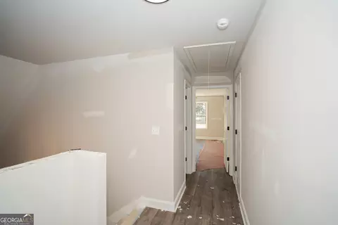 Entry Way - 400 Four Points Rd, Jackson, GA 30233 photo 10 of 13