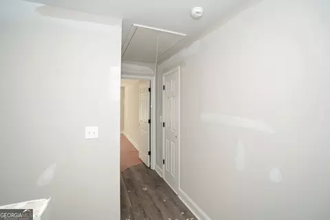 Entry Way - 400 Four Points Rd, Jackson, GA 30233 photo 9 of 13