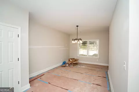 Dining - 400 Four Points Rd, Jackson, GA 30233 photo 1 of 1