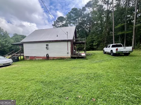 Exterior - 898 Williams Rd, Lagrange, GA 30240 photo 6 of 8