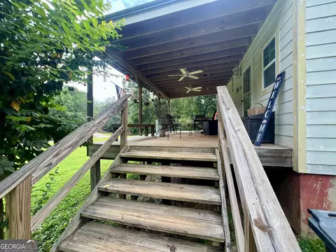Exterior - 898 Williams Rd, Lagrange, GA 30240 photo 7 of 8