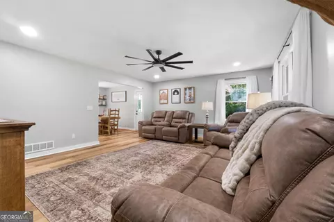 14845 Brown Bridge Rd, Covington, GA 30016 photo 8