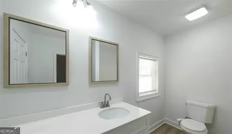 Bath - 75 Rose St, Tallapoosa, GA 30176 photo 1 of 1