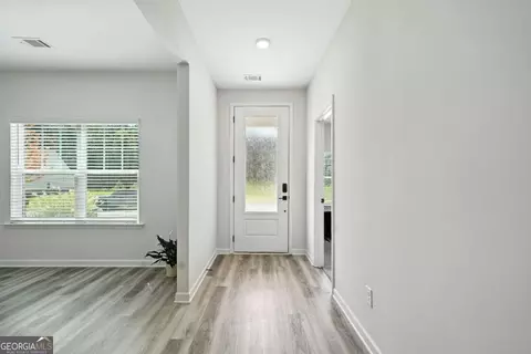 Entry Way - 3894 Saddle Bag Ct, Dacula, GA 30019 photo 2 of 7
