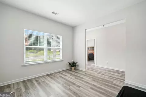 Entry Way - 3894 Saddle Bag Ct, Dacula, GA 30019 photo 3 of 7