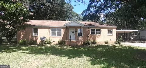 1020 Hickory Dr, Elberton, GA 30635
