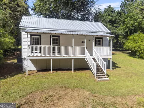 215 J H Aldridge Dr, Juliette, GA 31046