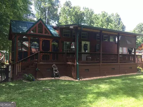 535 Elkmont Trl, Cleveland, GA 30528
