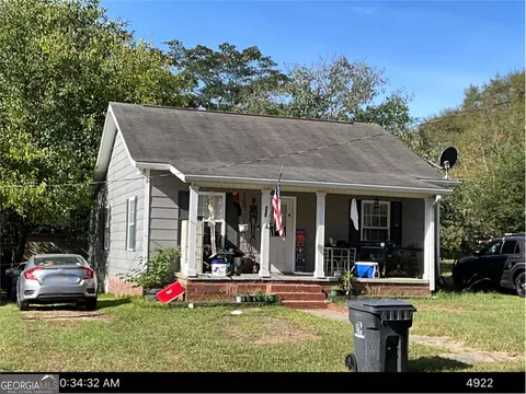 125 Walnut St NW, Gordon, GA 31031