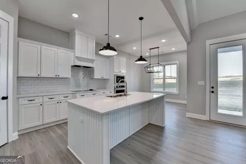 Kitchen - 107 Prestwick Dr, Lagrange, GA 30241 photo 1 of 6