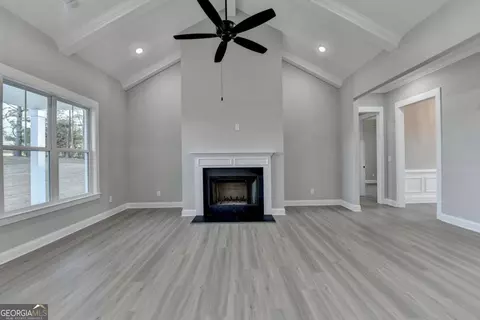 Living - 107 Prestwick Dr, Lagrange, GA 30241 photo 3 of 5