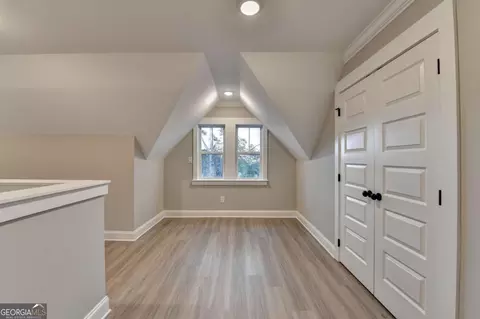 Entry Way - 107 Prestwick Dr, Lagrange, GA 30241 photo 4 of 6
