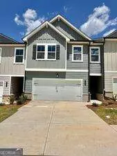 741 Point Place Dr, Loganville, GA 30052