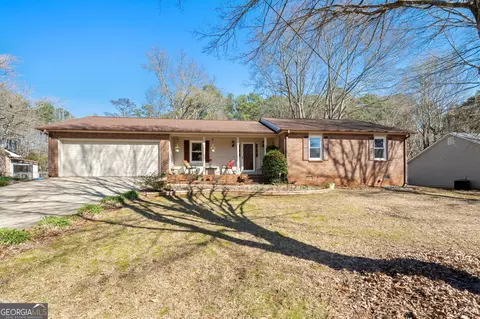 55 Helen Ln, Stockbridge, GA 30281