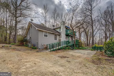 Exterior - 650 Malcom Rd, Covington, GA 30014 photo 5 of 14