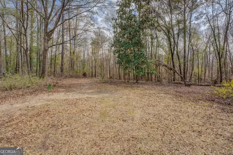 Exterior - 650 Malcom Rd, Covington, GA 30014 photo 2 of 14
