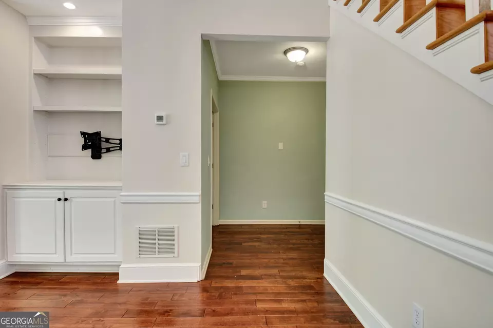 Entry Way - 185 Newfield Dr #1, Tyrone, GA 30290 photo 2 of 9