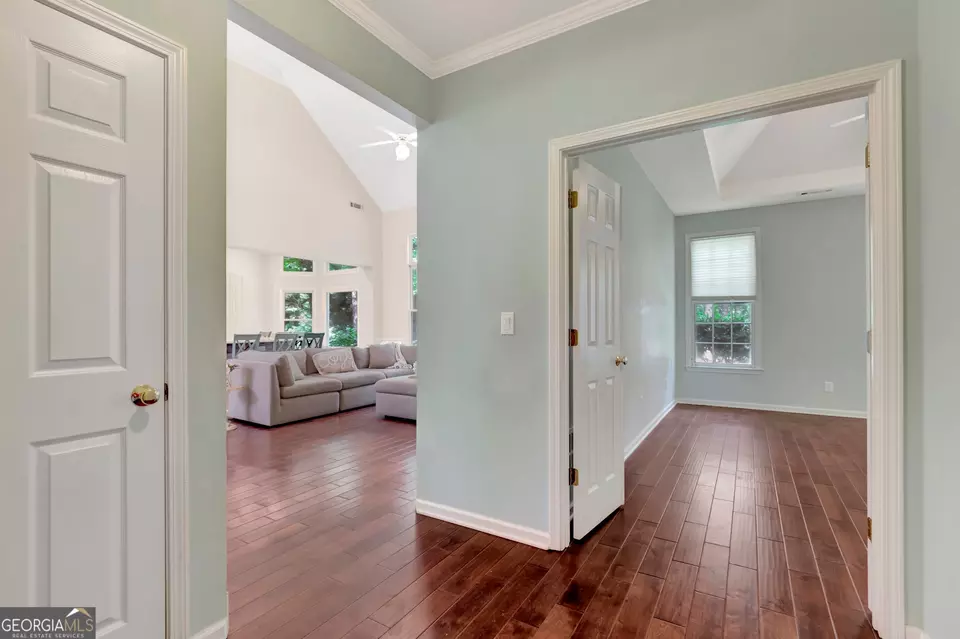 Entry Way - 185 Newfield Dr #1, Tyrone, GA 30290 photo 7 of 9