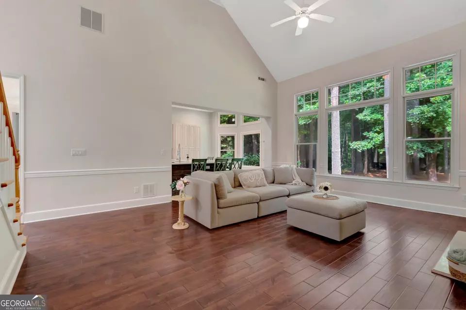 Living - 185 Newfield Dr #1, Tyrone, GA 30290 photo 7 of 10