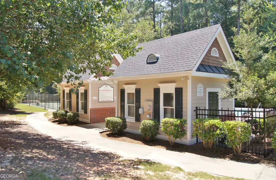 Exterior - 185 Newfield Dr #1, Tyrone, GA 30290 photo 17 of 17