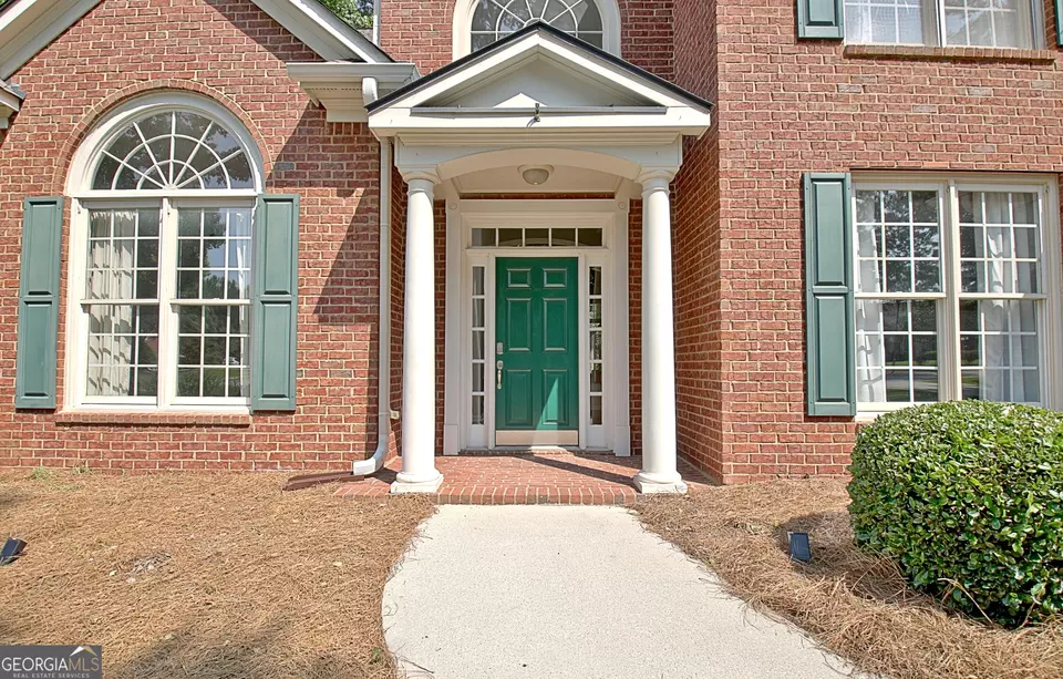 Exterior - 185 Newfield Dr #1, Tyrone, GA 30290 photo 7 of 17