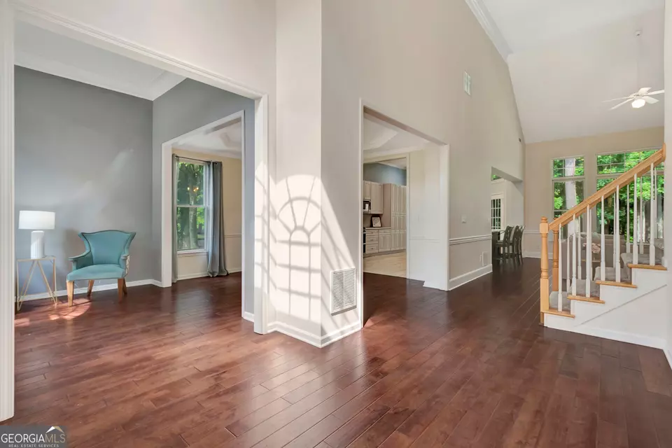 Entry Way - 185 Newfield Dr #1, Tyrone, GA 30290 photo 6 of 9