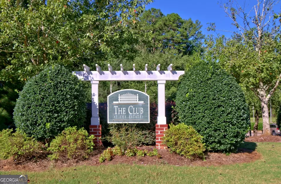 Exterior - 185 Newfield Dr #1, Tyrone, GA 30290 photo 14 of 17