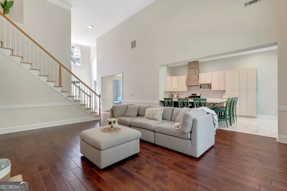 Living - 185 Newfield Dr #1, Tyrone, GA 30290 photo 8 of 10