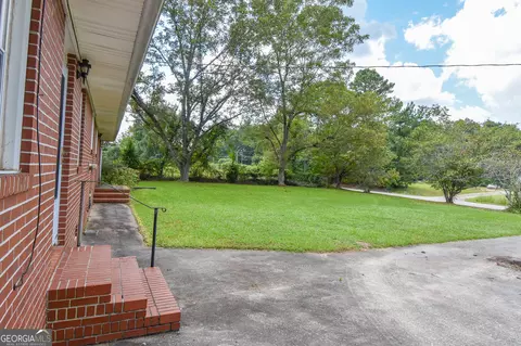 Exterior - 4145 Highway 81 W, Hampton, GA 30228 photo 9 of 22