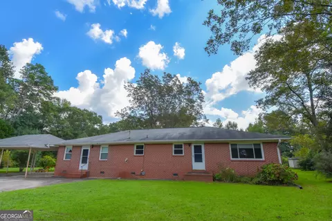 Exterior - 4145 Highway 81 W, Hampton, GA 30228 photo 5 of 22